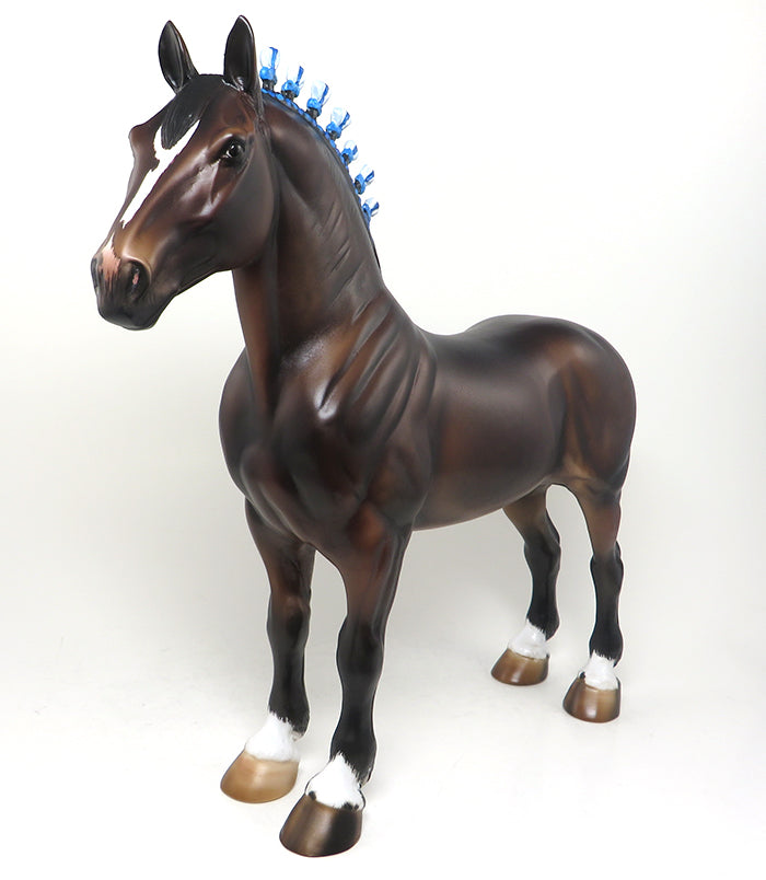 CHUBAKA - OOAK BAY STANDING DRAFTER MODEL HORSE - 1/15