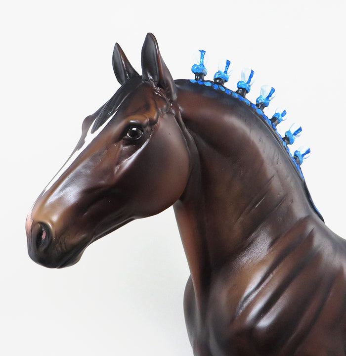 CHUBAKA - OOAK BAY STANDING DRAFTER MODEL HORSE - 1/15