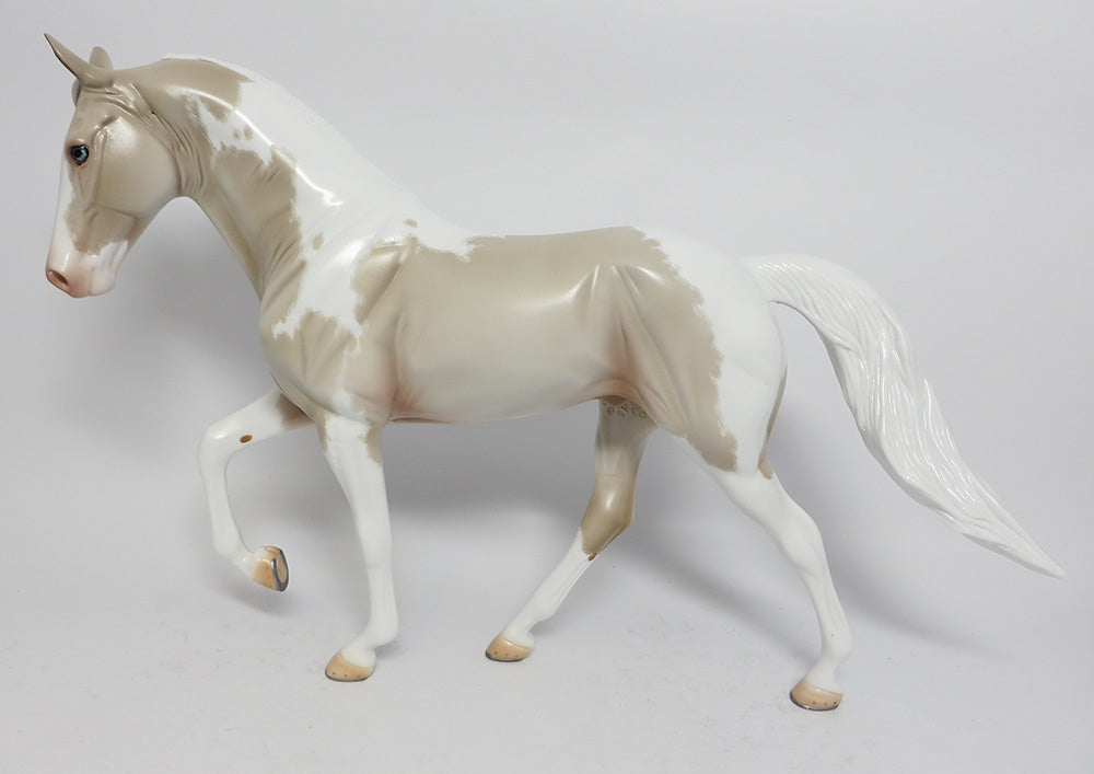 STAR LIGHT-OOAK PERLINO TABIANO TENNESSEE WALKER WHS 2017