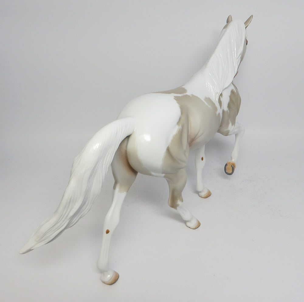STAR LIGHT-OOAK PERLINO TABIANO TENNESSEE WALKER WHS 2017