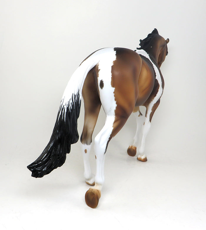 RAISING THE BANNER - OOAK ETCHED OLIVE BUCKSKIN PAINT THOROUGHBRED MODEL HORSE - 2/11