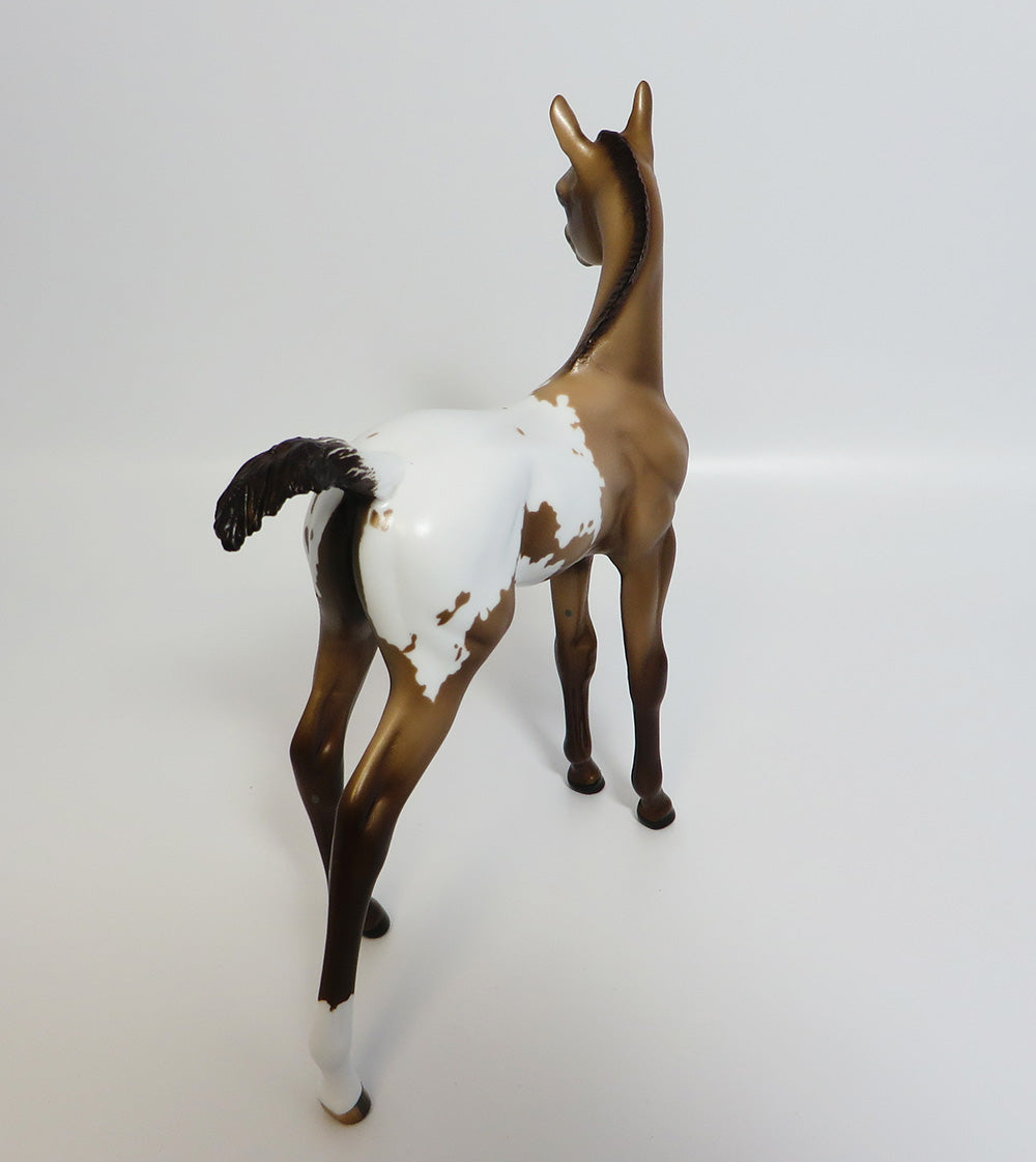 ICE-CHAMPAGNE ICE BLANKET APPALOOSA FOAL MODEL HORSE  5/22/17