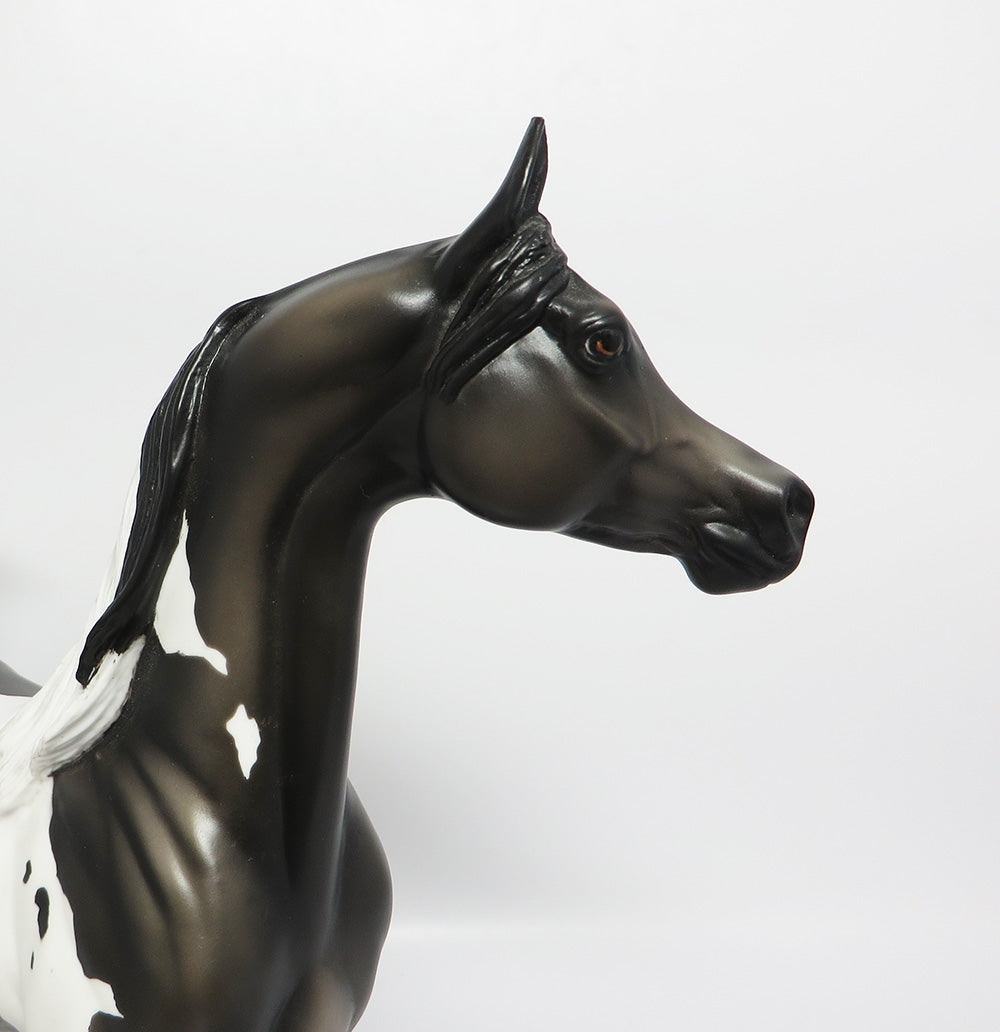 VIKTOR-OOAK BLACK PINTO CUSTOM ARABIAN MODEL HORSE WHS 2017