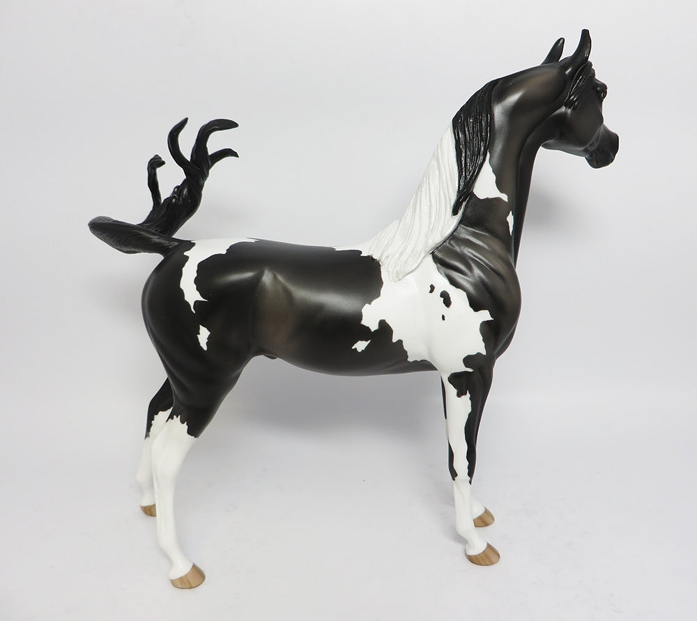 VIKTOR-OOAK BLACK PINTO CUSTOM ARABIAN MODEL HORSE WHS 2017