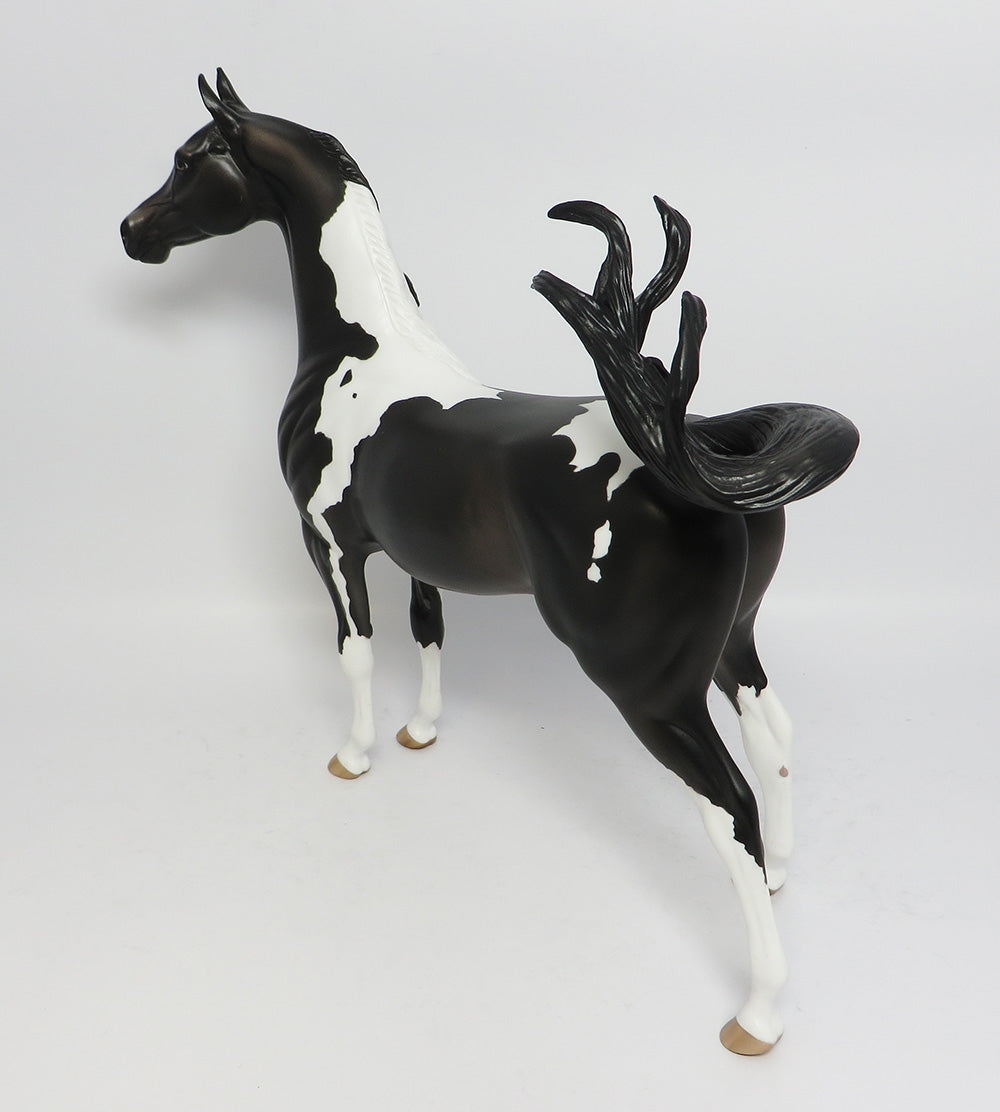 VIKTOR-OOAK BLACK PINTO CUSTOM ARABIAN MODEL HORSE WHS 2017