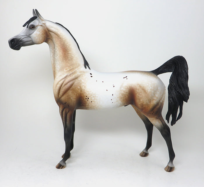 ARABIAN MODEL HORSE