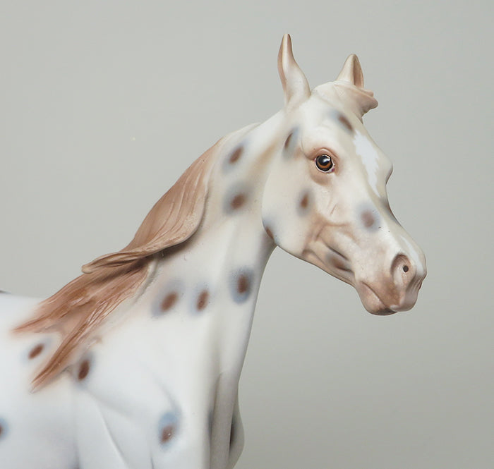 PUDDLE OF MUD - LIGHT CHESTNUT APPALOOSA YEARLING MODEL HORSE - 1/18