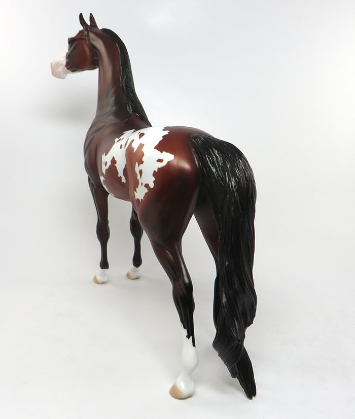 POALO-OOAK BAY PAINT ARABIAN MODEL HORSE 7/15