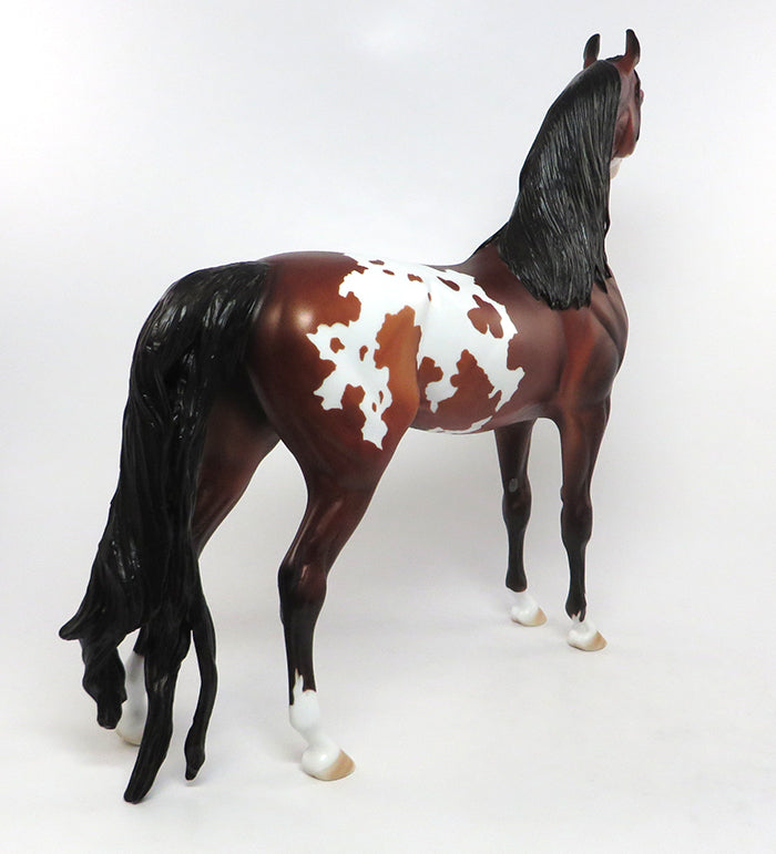 POALO-OOAK BAY PAINT ARABIAN MODEL HORSE 7/15