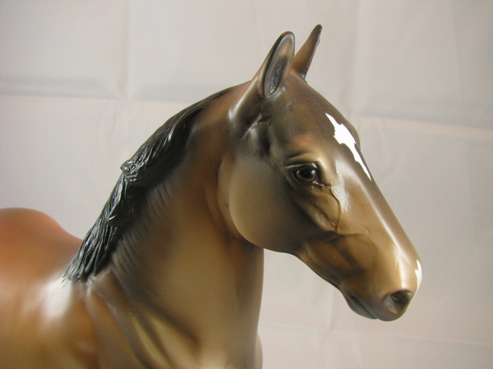 Sculptured Line Stock Horses