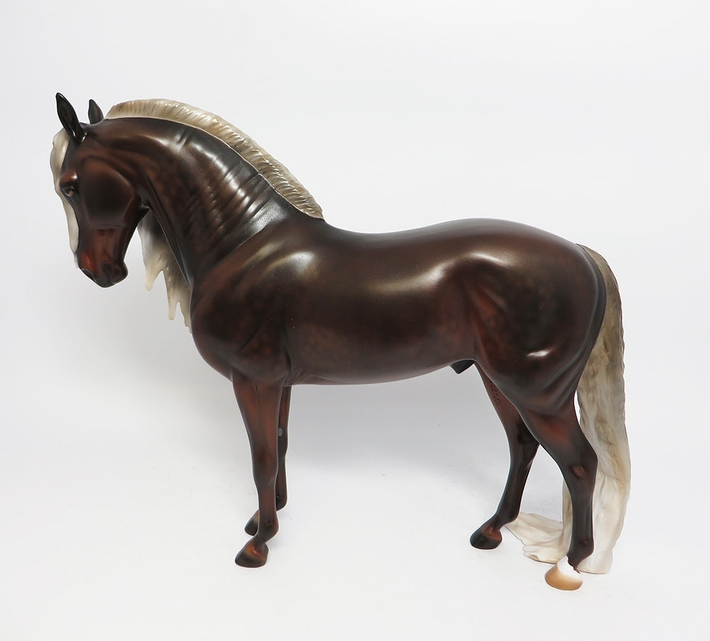 RAVAGE-LE-10 CUSTOM CHOCOLATE PALOMINO ANDALUSIAN MODEL HORSE WHS 2017
