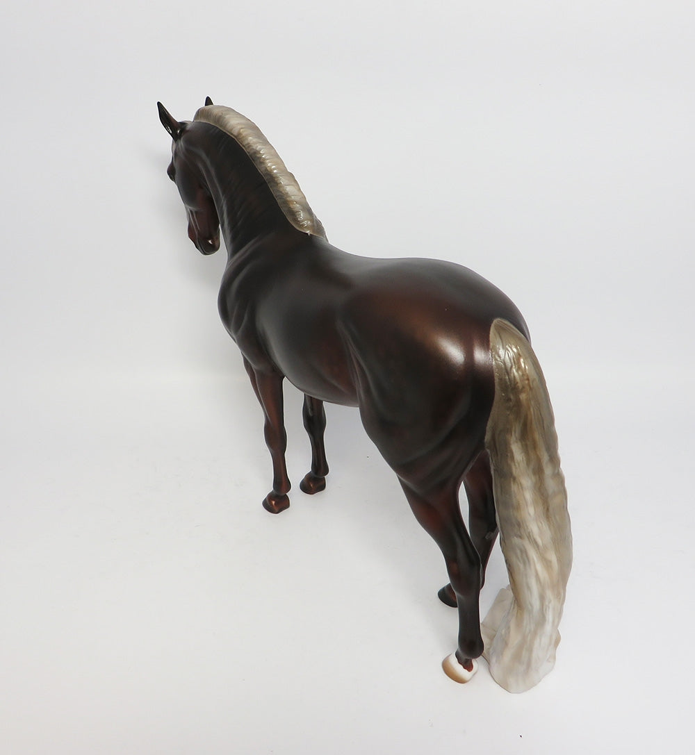 RAVAGE-LE-10 CUSTOM CHOCOLATE PALOMINO ANDALUSIAN MODEL HORSE WHS 2017