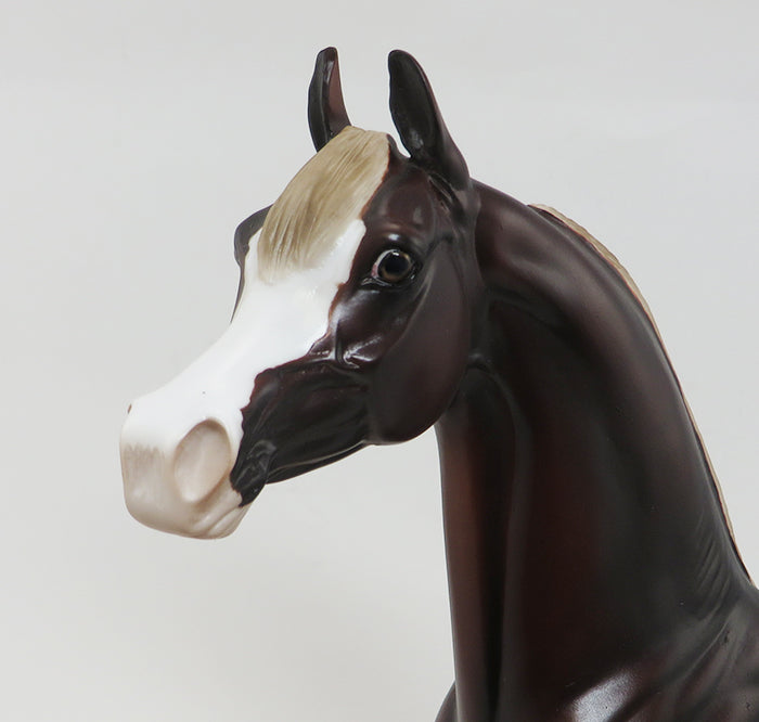 METALLO - OOAK SORREL ARABIAN MODEL HORSE - 10/2