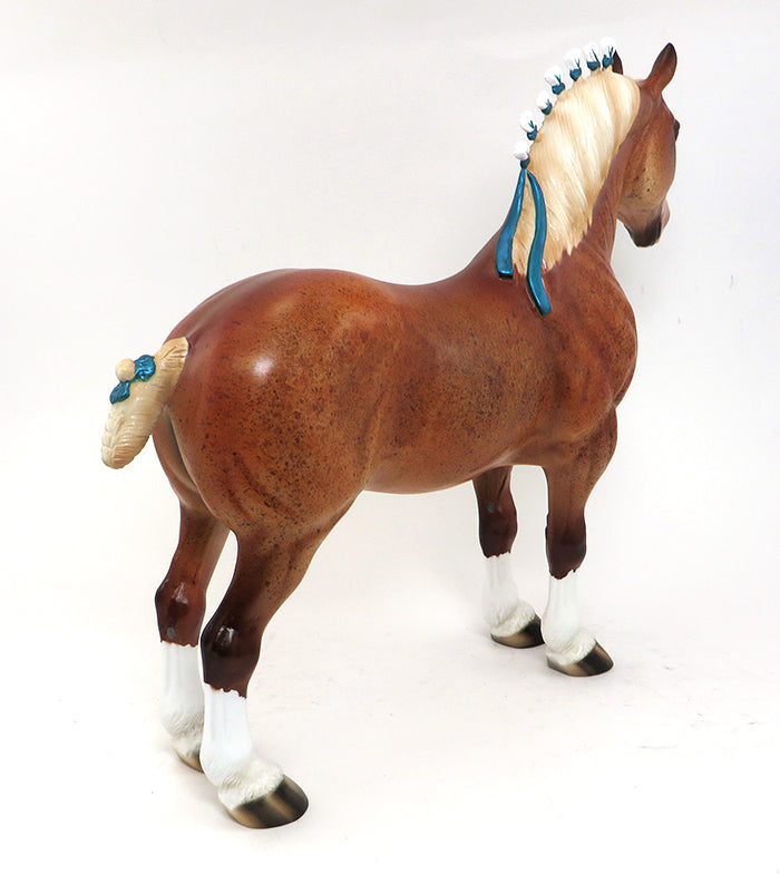 FINN - OOAK CHESTNUT STANDING DRAFTER MODEL HORSE WITH TEAL RIBBON - 10/2
