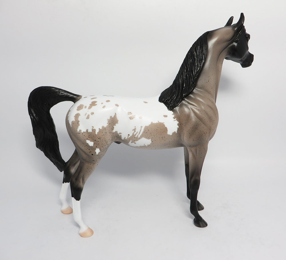 LASHER-LE-2 CUSTOM ROSE GREY PINTO ARABIAN MODEL HORSE WHS 2017