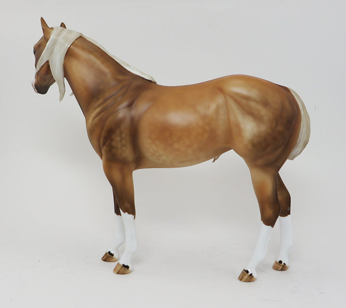 FLOSSIE - OOAK SOOTY PALOMINO ISH MODEL HORSE MARE - 10/2