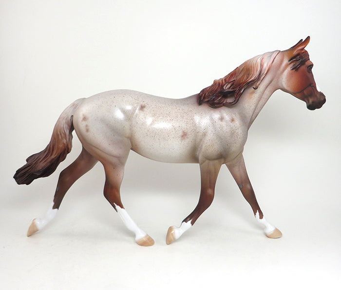 BAREILLES - OOAK CHESTNUT ROAN PALOUSE MODEL HORSE - 1/22