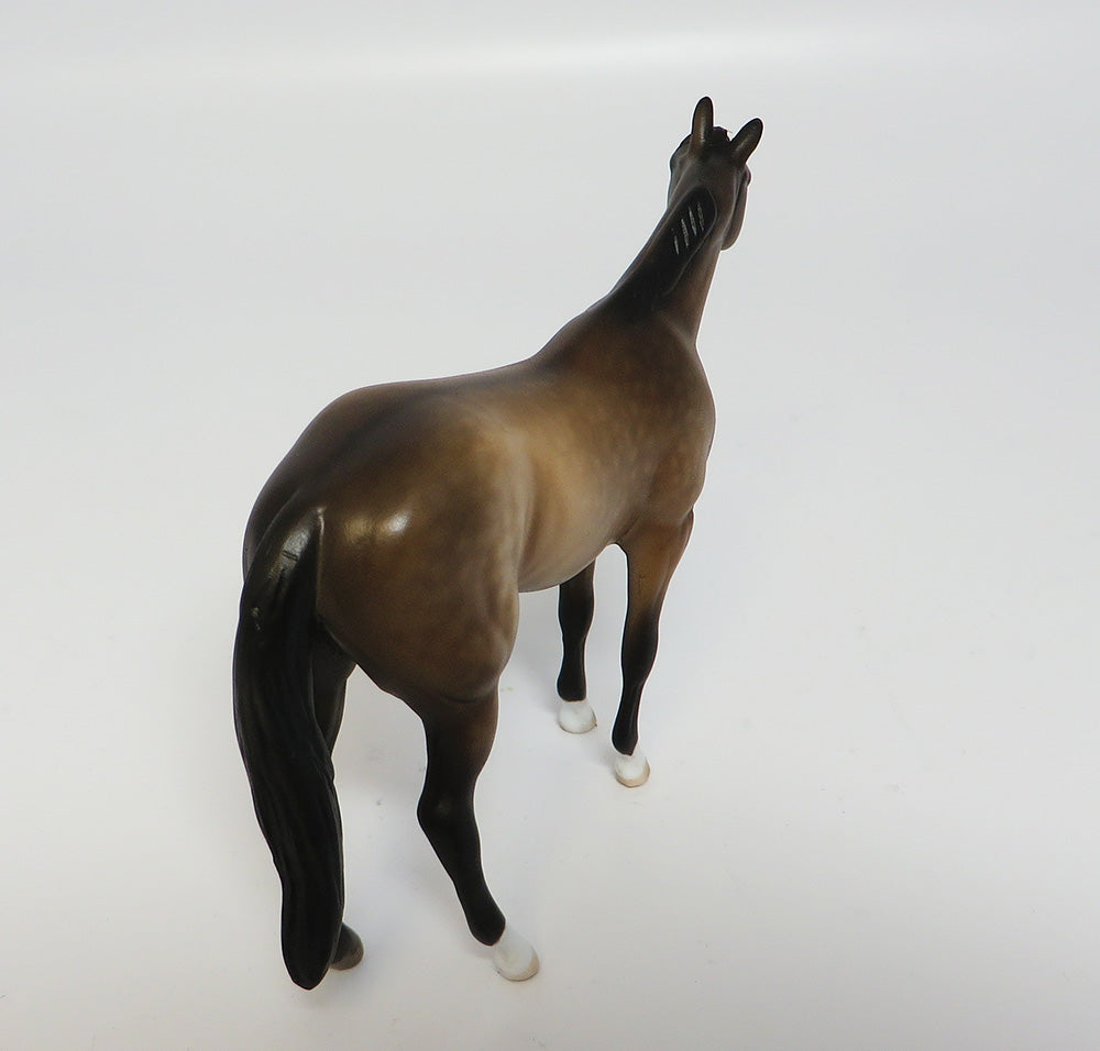 BULLSEYE-LE.2 DAPPLE BAY CHIP MODEL HORSE BY SHERYL LEISURE 5/24/17