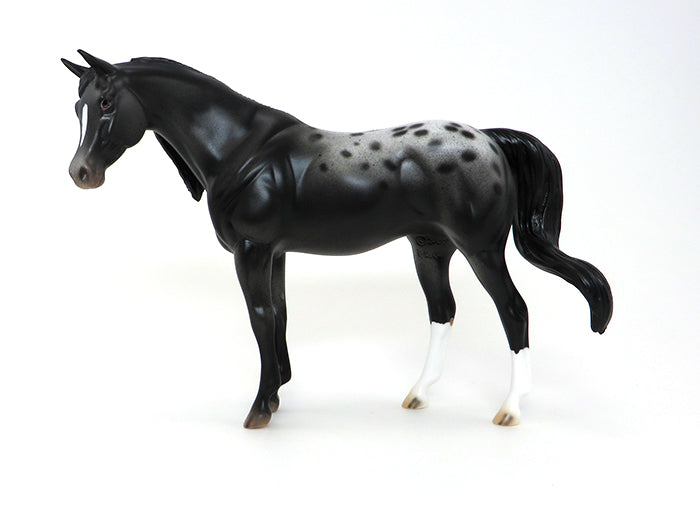 BLACK MODEL HORSE