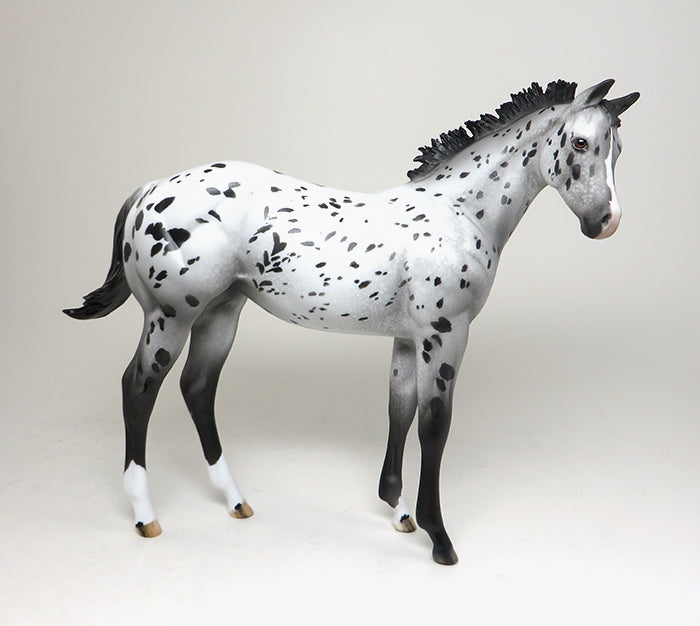 Weanling Model Horse