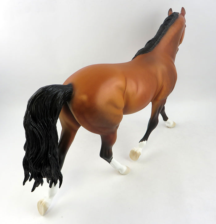 ARCHER-OOAK BAY PALOUSE MODEL HORSE 12/22