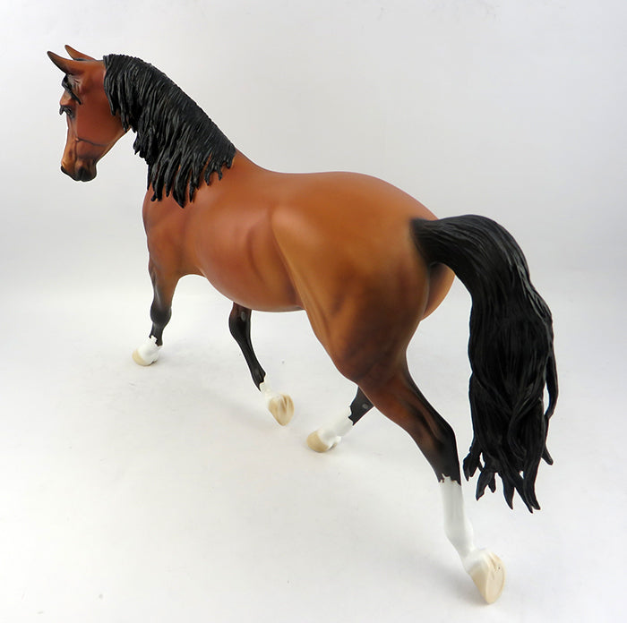 ARCHER-OOAK BAY PALOUSE MODEL HORSE 12/22