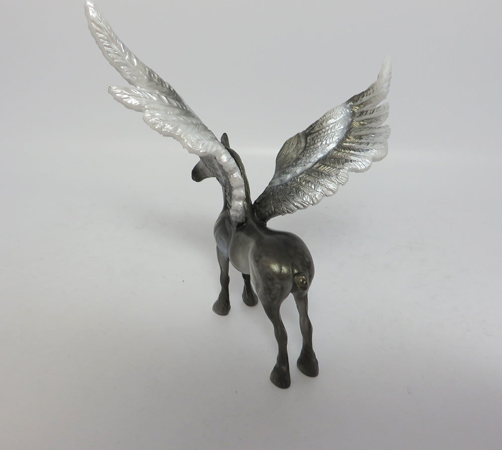 PRE-ORDER~ANGEL WINGS CHIP IN DAPPLE GREY~CHOICE OF CHIP 12/8/17