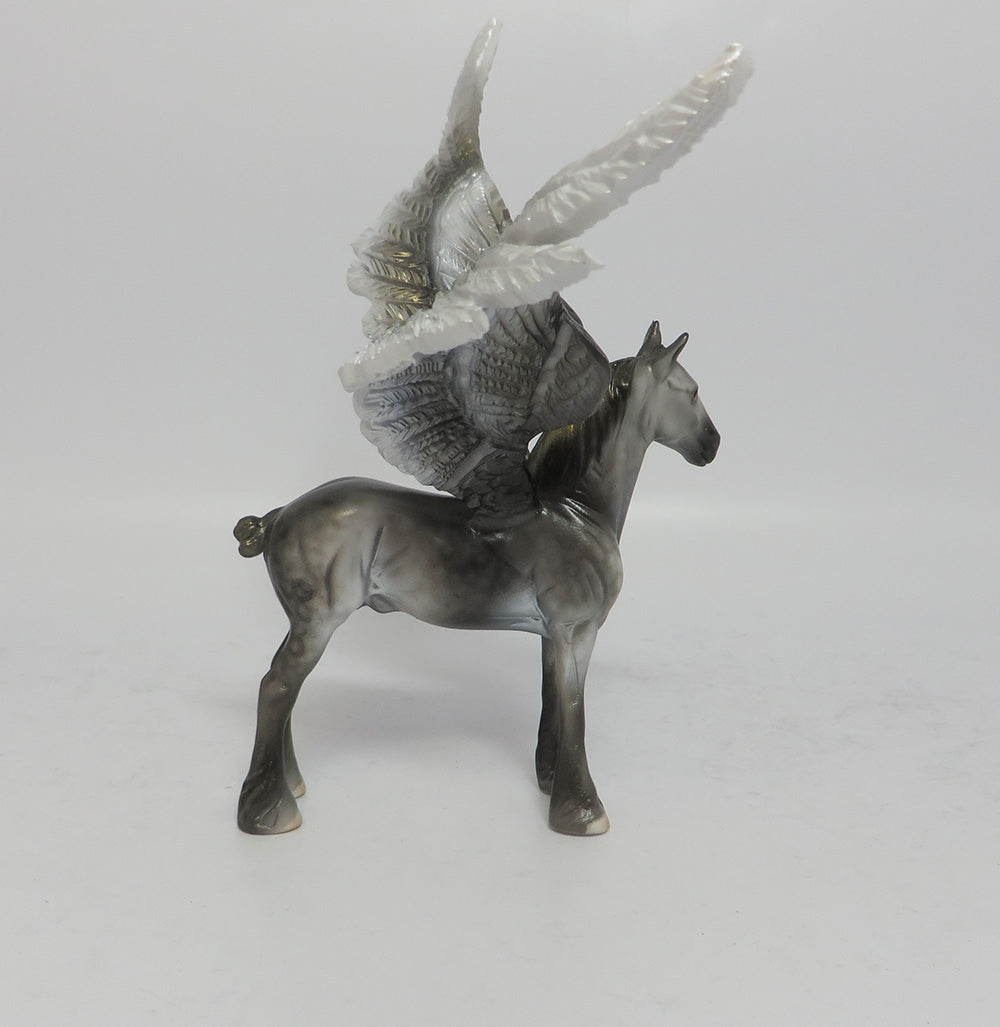 PRE-ORDER~ANGEL WINGS CHIP IN DAPPLE GREY~CHOICE OF CHIP 12/8/17