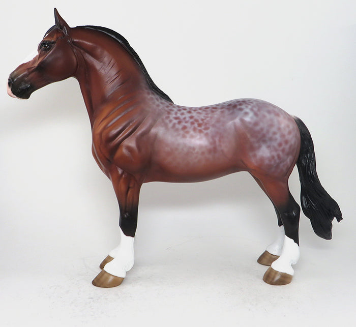 standing drafter model horse call of the north