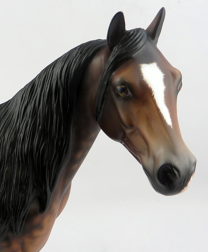 KISS MY ZIP-OOAK STAR DAPPLE BAY ISH BY SHERYL LESIURE MODEL HORSE 12/22