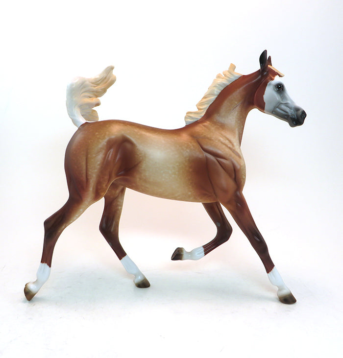 YEARLING MODEL HORSE