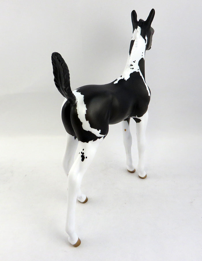 TIMBER-LE-3 SEAL BAY PAINT FOAL MODEL HORSE 12/28