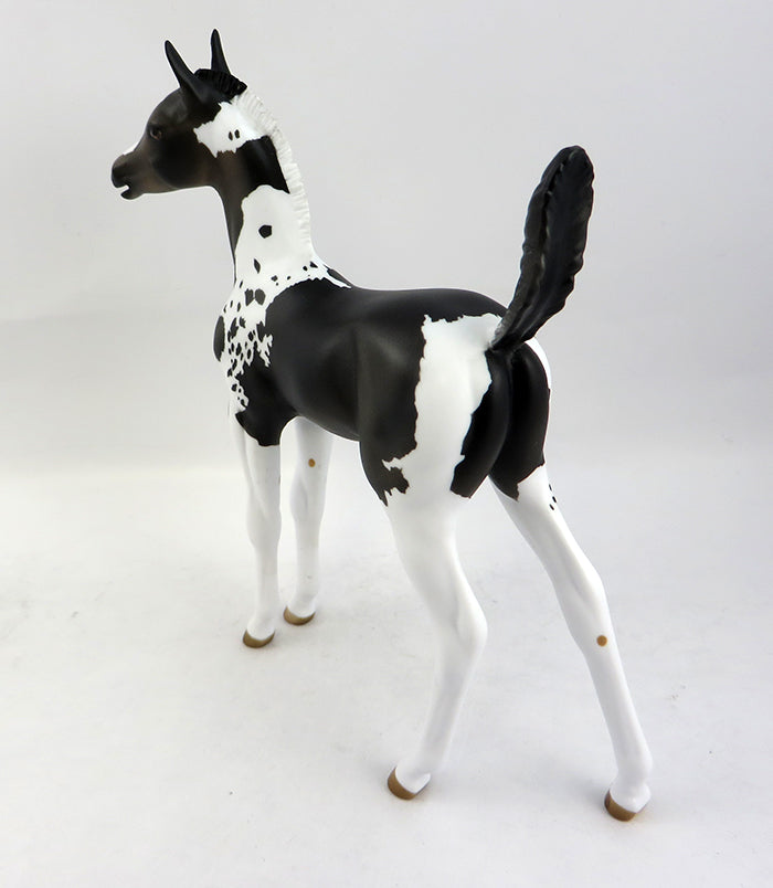 TIMBER-LE-3 SEAL BAY PAINT FOAL MODEL HORSE 12/28