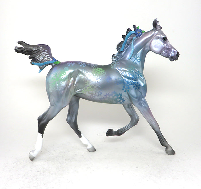 yearling decorator by dawn quick model horse