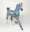 FIRST SNOW-OOAK-HOLIDAY DECORATOR YEARLING MODEL HORSE BY DAWN QUICK 12/10