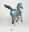 FIRST SNOW-OOAK-HOLIDAY DECORATOR YEARLING MODEL HORSE BY DAWN QUICK 12/10