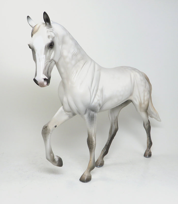 REEDUS - OOAK DAPPLE GREY TENNESSEE WALKER MODEL HORSE - 1/29