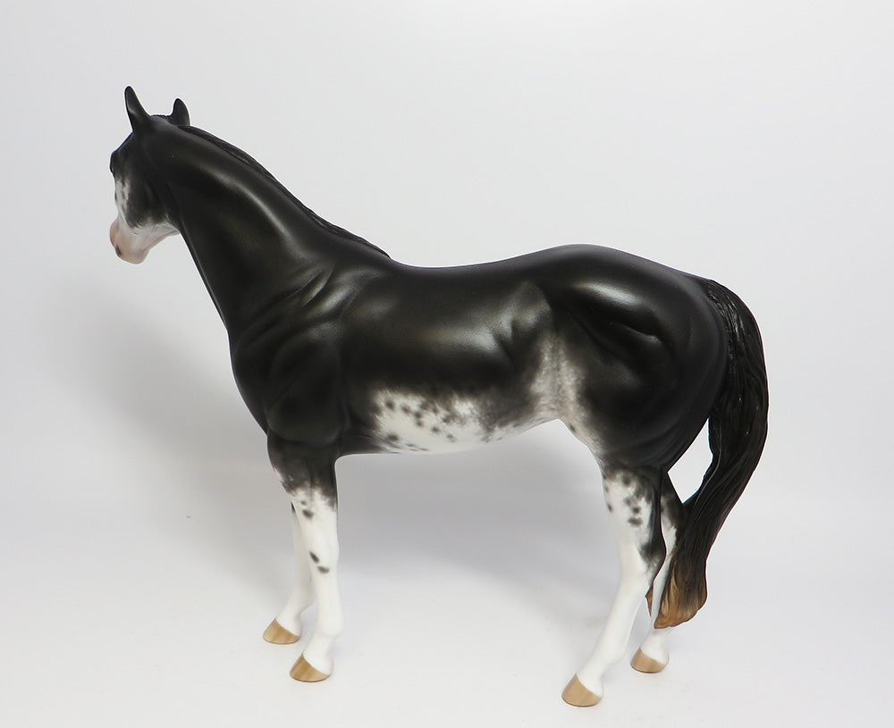 MCGRAW~OOAK BLACK SABINO ISH MODEL HORSE BY SHERYL LEISURE 6/2/17