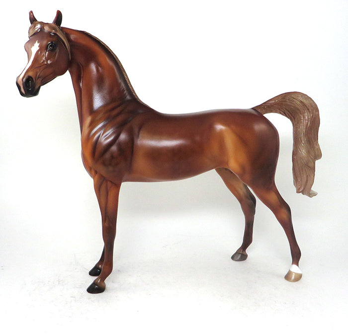 mio fiore model horse