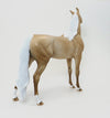 SARAC - OOAK LIGHT PALOMINO ARABIAN MODEL HORSE - 10/9