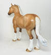DRAFT MODEL HORSE