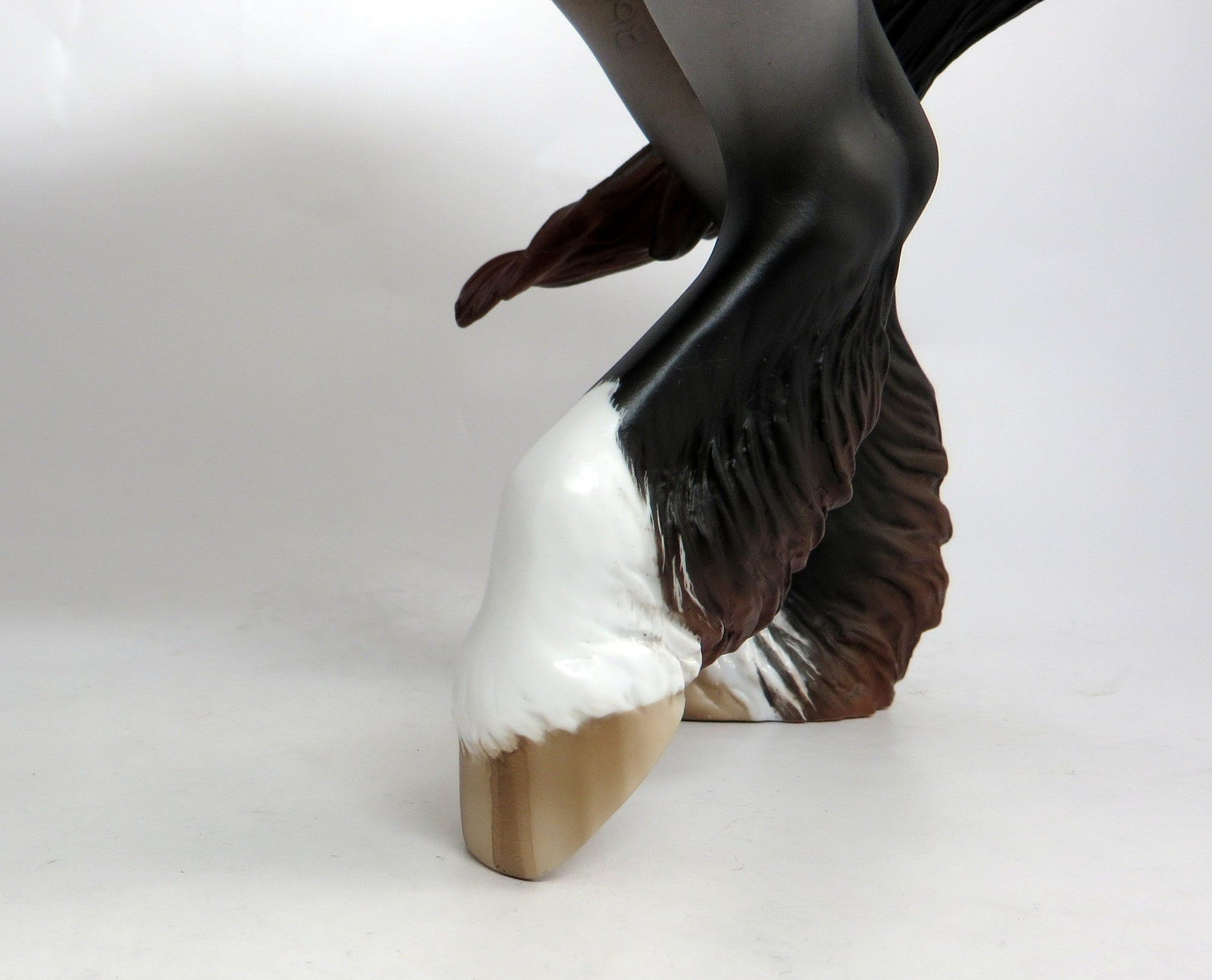 HUMDINGER-LE-4 DAPPLE BLUE ROAN TROTTING DRAFTER MODEL HORSE BY SHERYL LEISURE 12/29