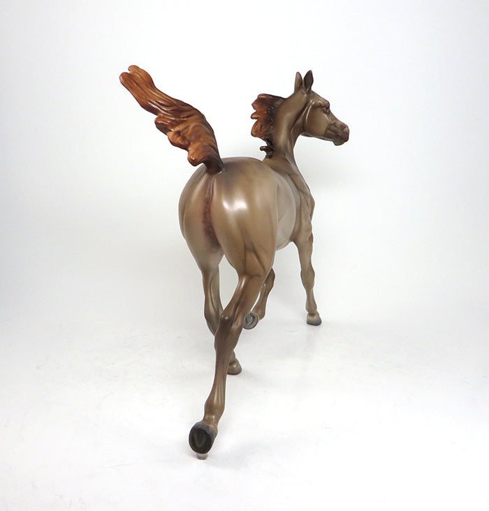 FLO - OOAK REVERSE DAPPLE CHAMPAGNE YEARLING MODEL HORSE by SHERYL LEISURE - 1/29