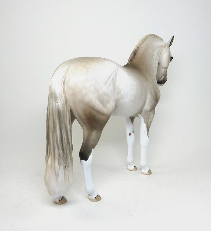 LA LA LAND - OOAK DAPPLE GREY ANDALUSIAN MODEL HORSE - 1/29