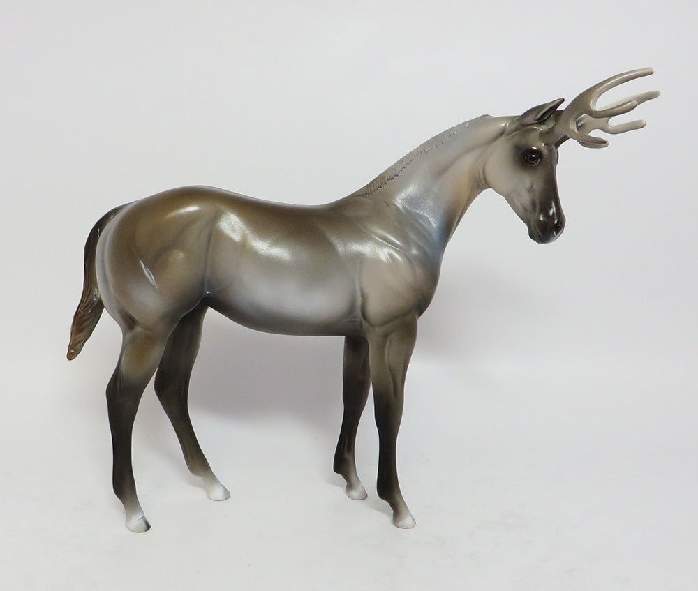 FABLE-OOAK WEANLING REINDEER DECORATOR MODEL HORSE 12-19-17