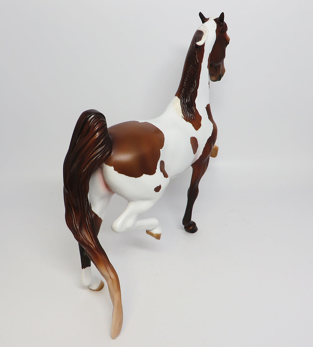 CHESSY-OOAK CHESTNUT PINTO SADDLEBRED MODEL HORSE 6/6/17