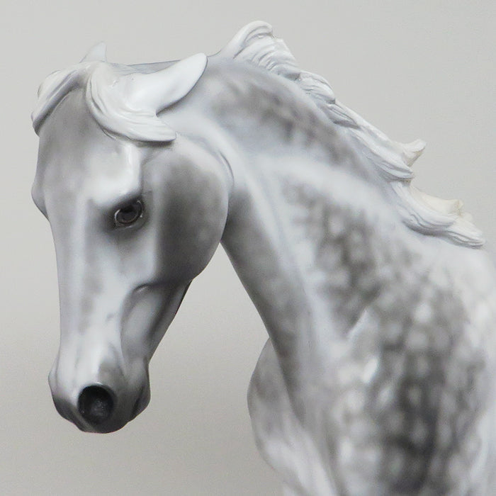 GREY MATTERS-OOAK0DAPPLE GREY THOROUGHBRED MODEL HORSE BY SHERYL LEISURE 12/17