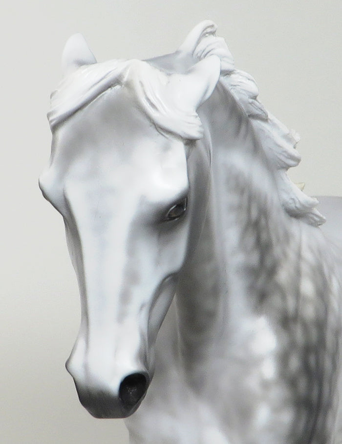 GREY MATTERS-OOAK0DAPPLE GREY THOROUGHBRED MODEL HORSE BY SHERYL LEISURE 12/17
