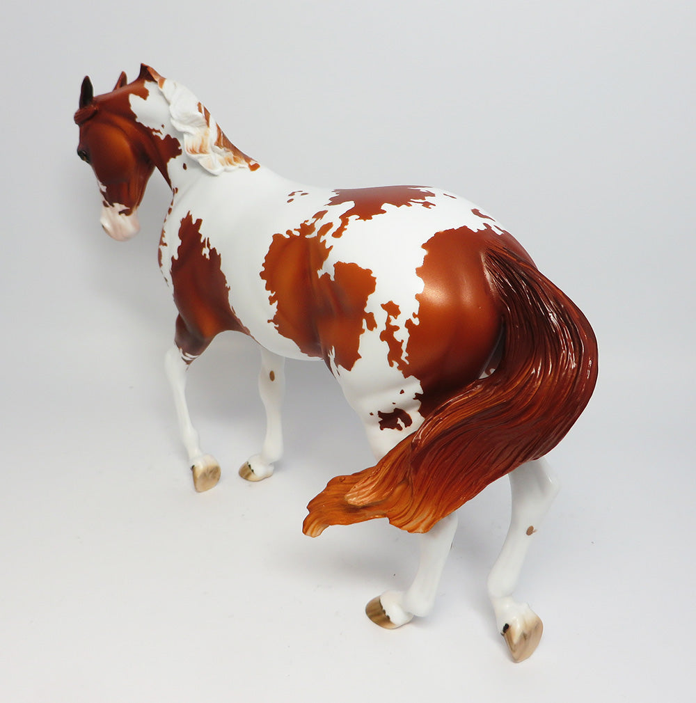 JET STREAM~OOAK PINNED EAR CHESTNUT PINTO THOROUGHBRED MODEL HORSE 6/8/17