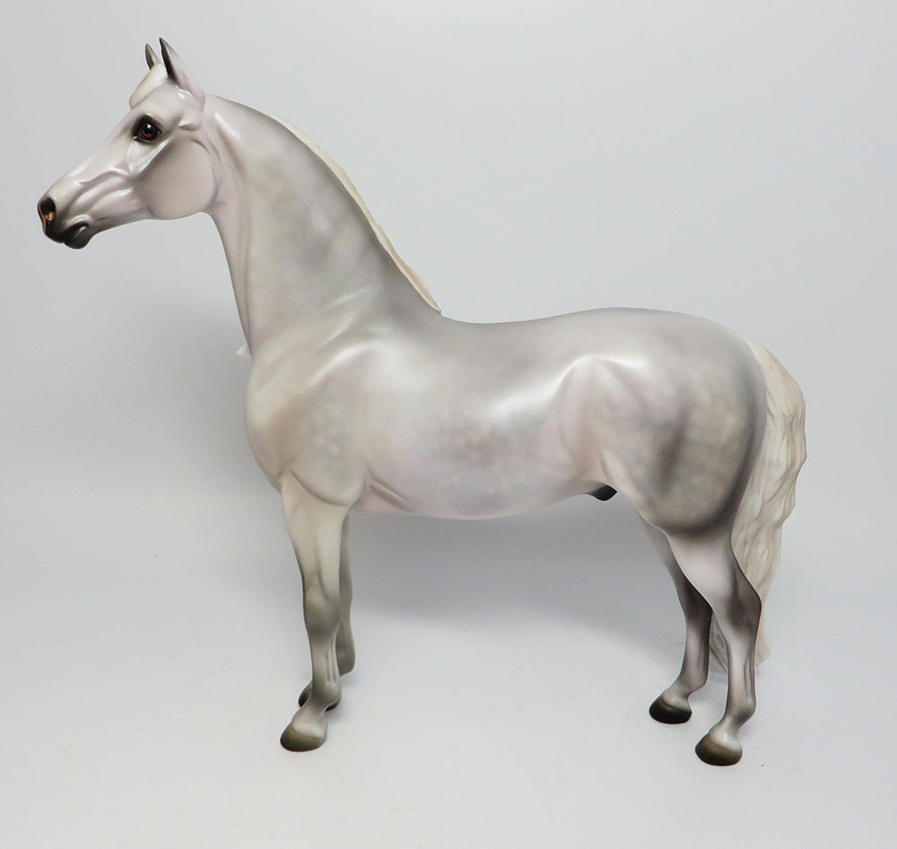 THE PATRIOT~OOAK LIGHT DAPPLE GREY MORGAN MODEL HORSE BY JULIE KEIM EQ 2017